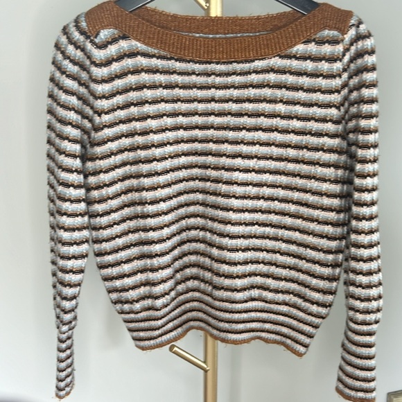 Nine West size Small 70’s inspired sweater - Picture 5 of 6